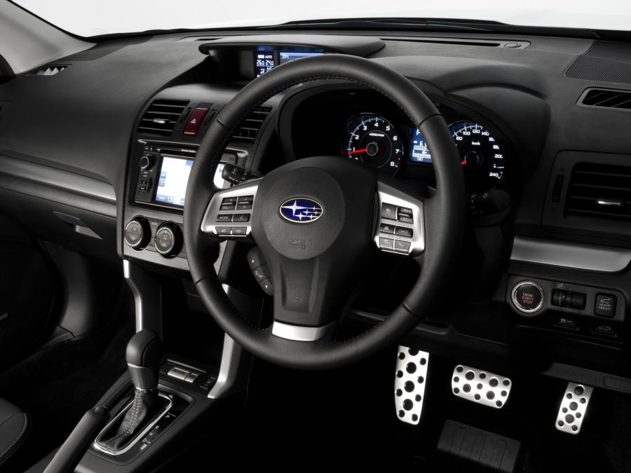  Subaru Forester 2.0XT 2012 года  (AU) (фото 10 из 14)